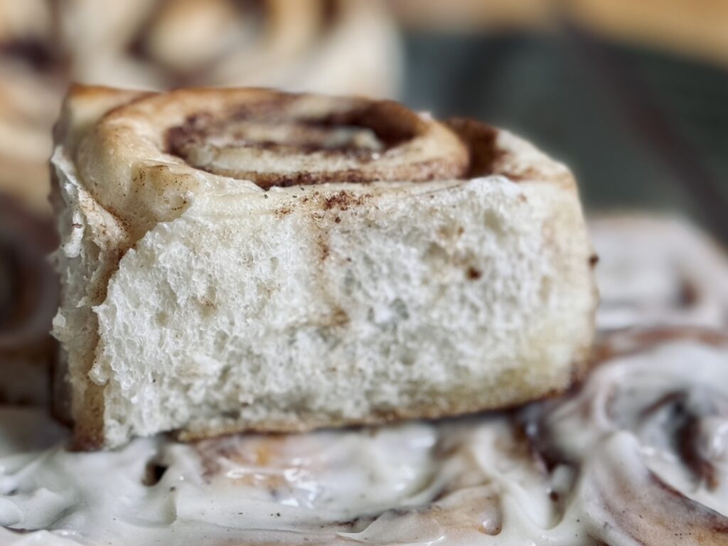 sourdough cinnamon rolls