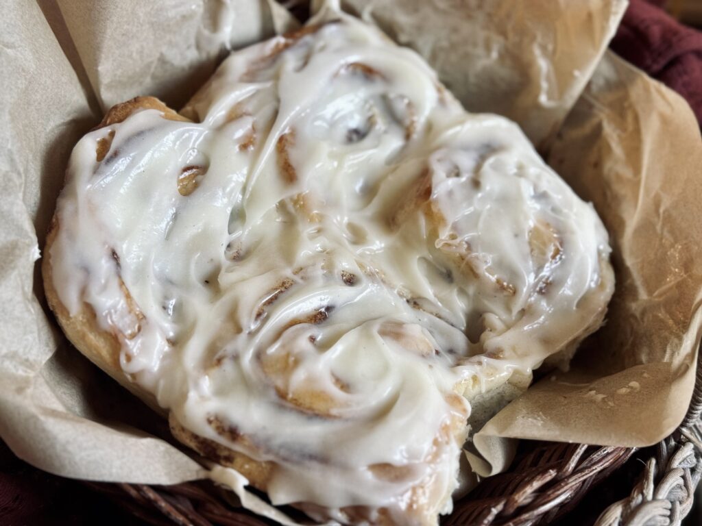 sourdough cinnamon rolls